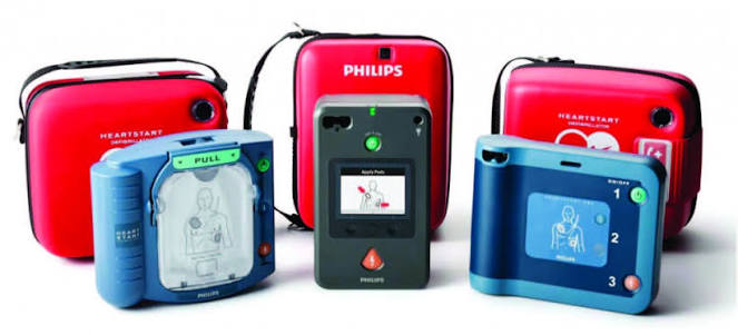 Gama histórica de desfibriladores Philips HeartStart